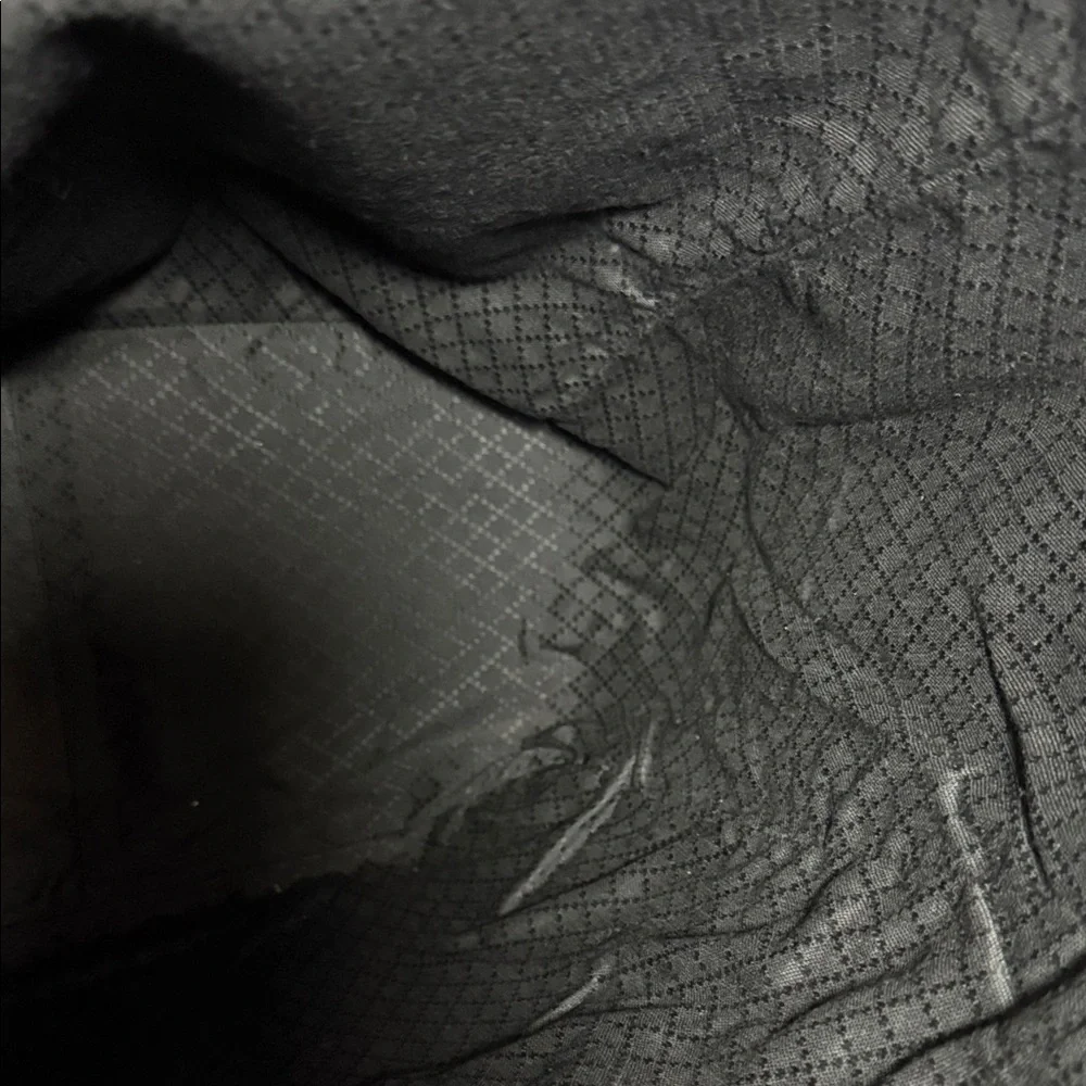 Gucci Black Suede Tote Bag - Picture 12 of 14